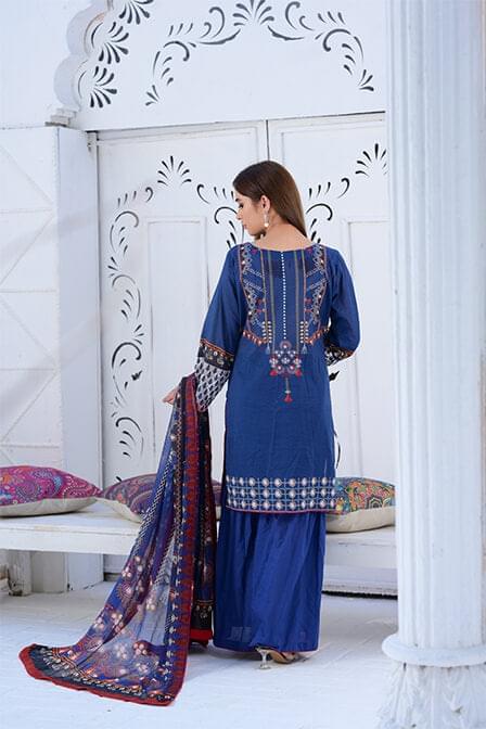 Readymade 3Pcs Embroidered Lawn Dress - AATISH -