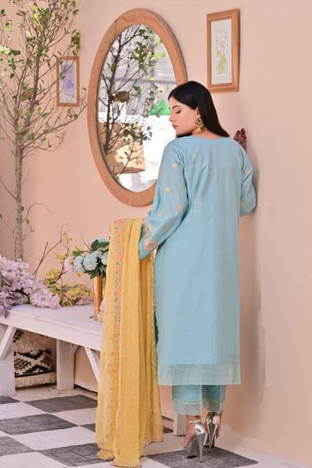 Masuri Lawn Suit With Chiffon Dupatta- SURKHAAB